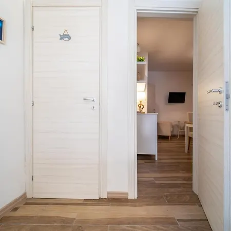 Guesthost - Casa Borbonica Cozy In Ortigia Ground Floor Syrakus