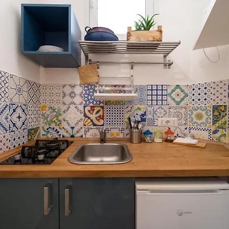 Guesthost - Casa Borbonica Cozy In Ortigia Ground Floor *