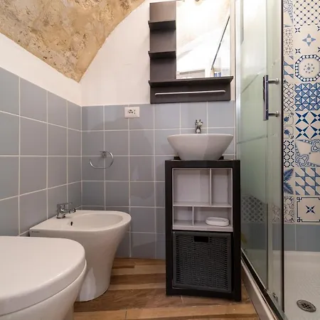 Casa Borbonica Cozy In Ortigia Ground Floor Apartment